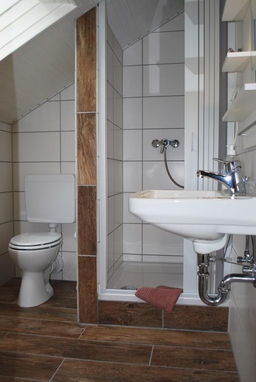 Haus Gruenewald Hotell Zell an der Mosel Eksteriør bilde